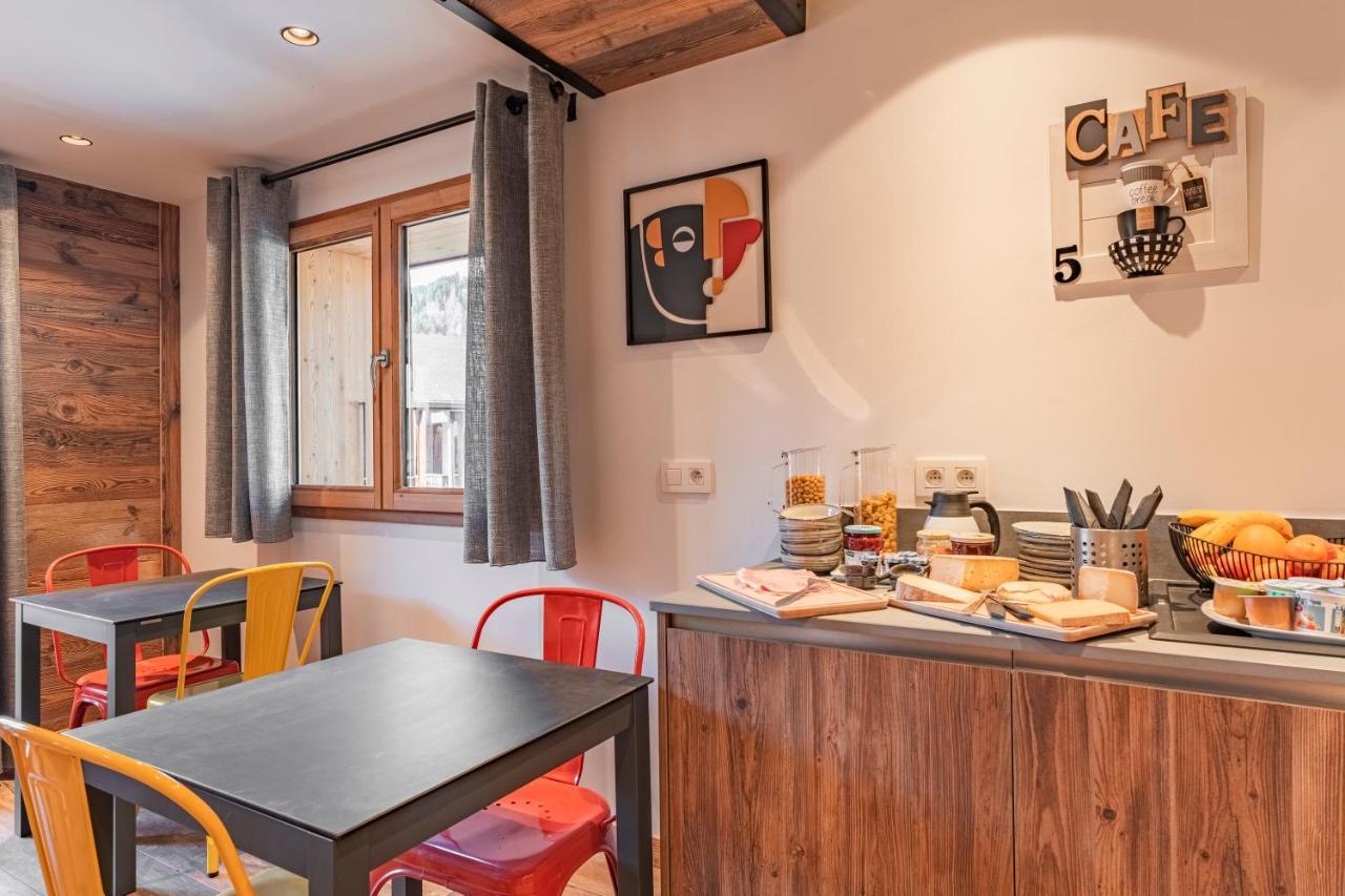 Chalet Charming B And B Les Gets Exteriér fotografie